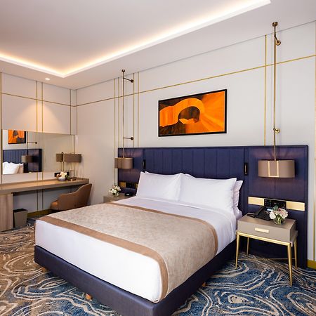 מלון Intercontinental Baku By Ihg מראה חיצוני תמונה Deluxe Room