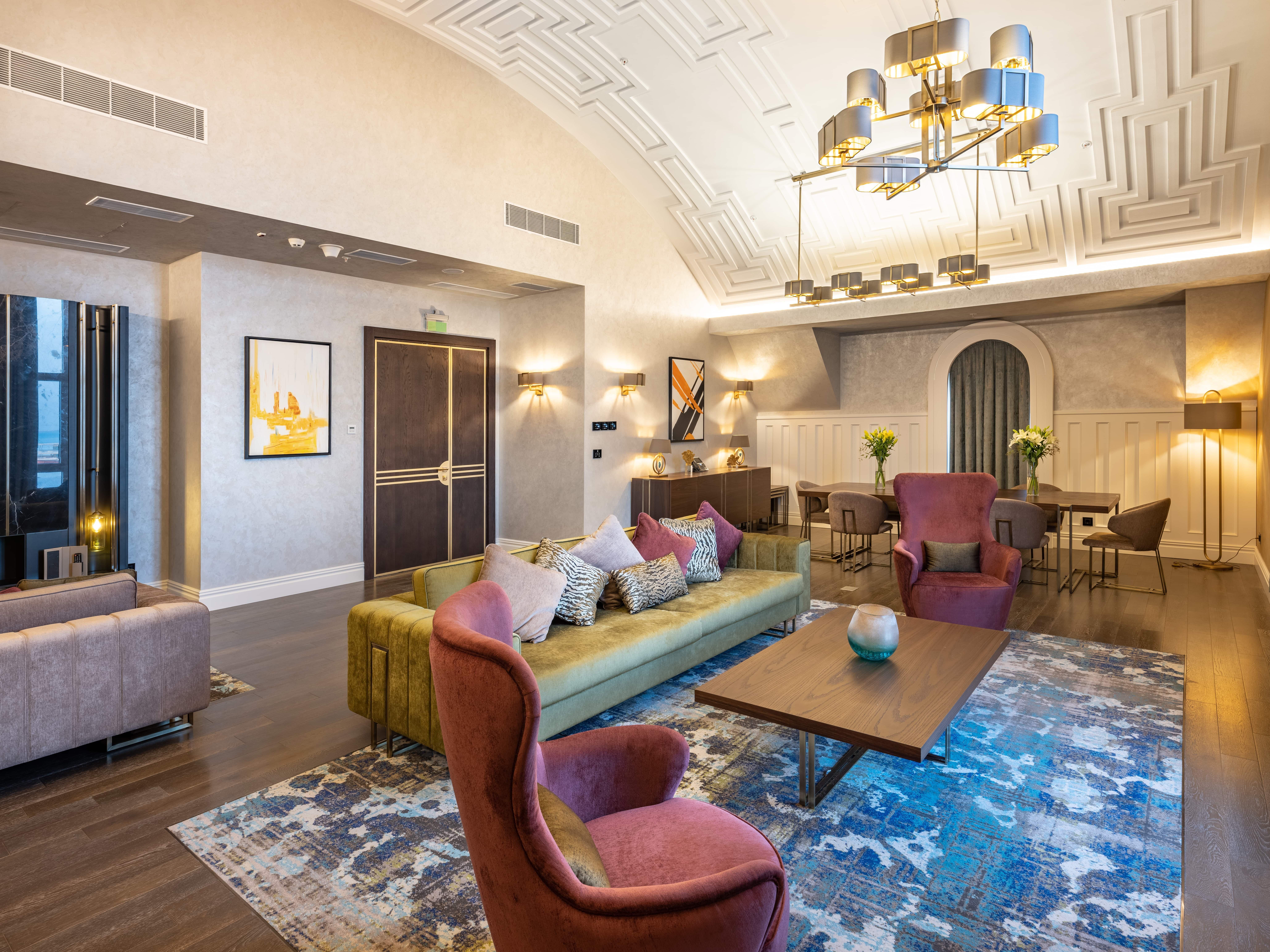 מלון Intercontinental Baku By Ihg מראה חיצוני תמונה The interior of the hotel