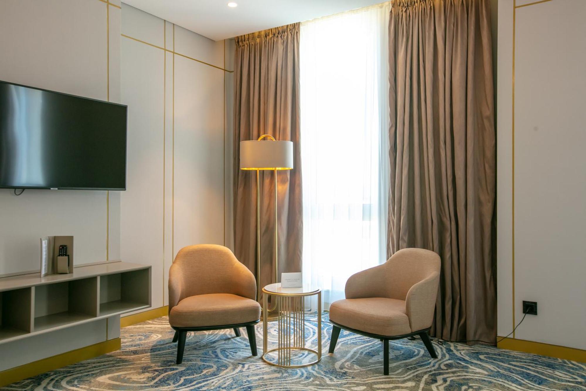 מלון Intercontinental Baku By Ihg מראה חיצוני תמונה A room at the hotel