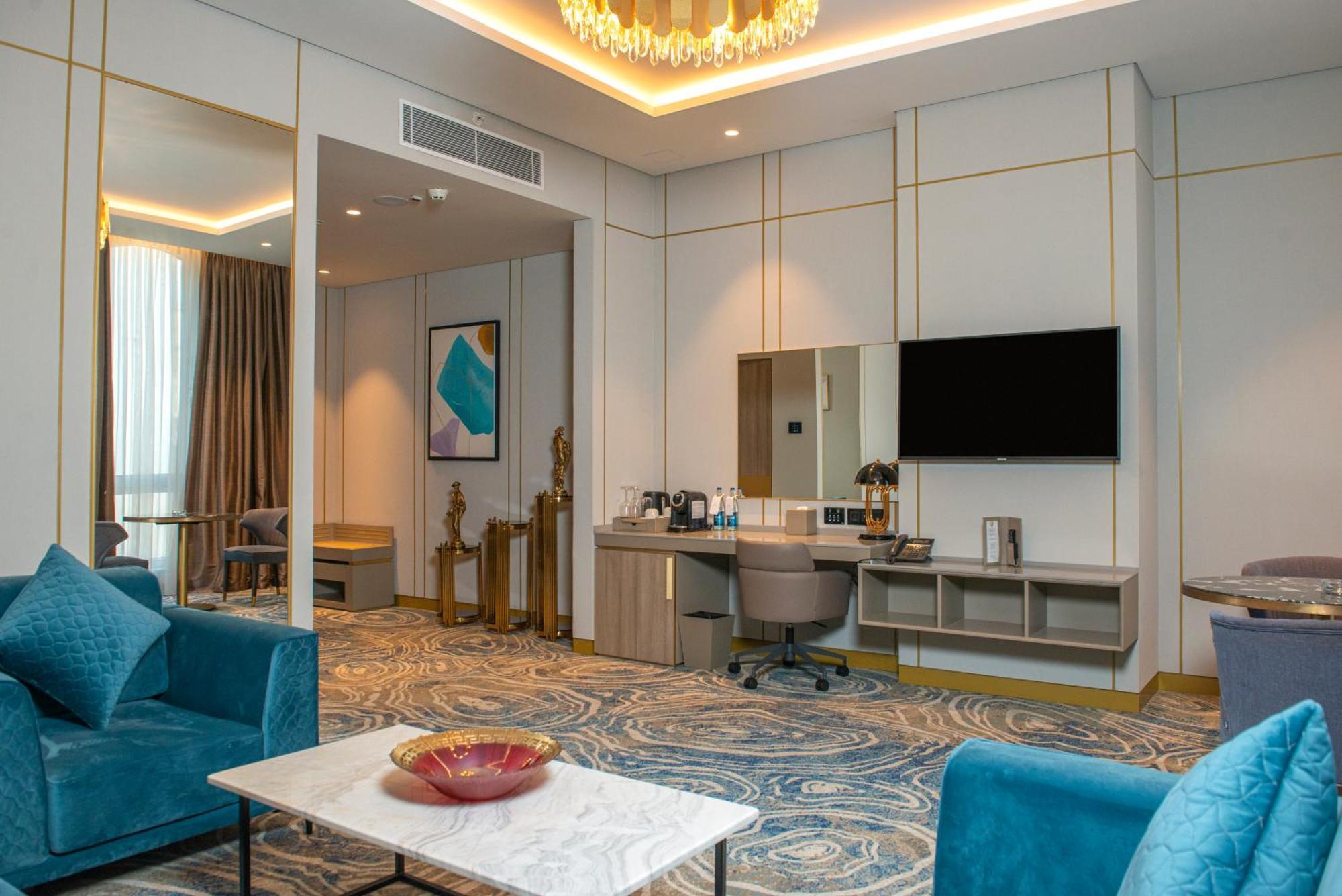 מלון Intercontinental Baku By Ihg מראה חיצוני תמונה Suite